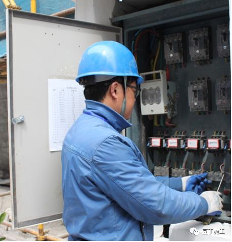 南京大发：本年将建充电桩1万多个 一百公里本钱只要28元